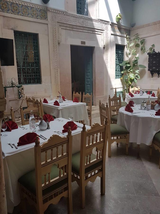 Hotel Dar Baya Sfax Exterior foto